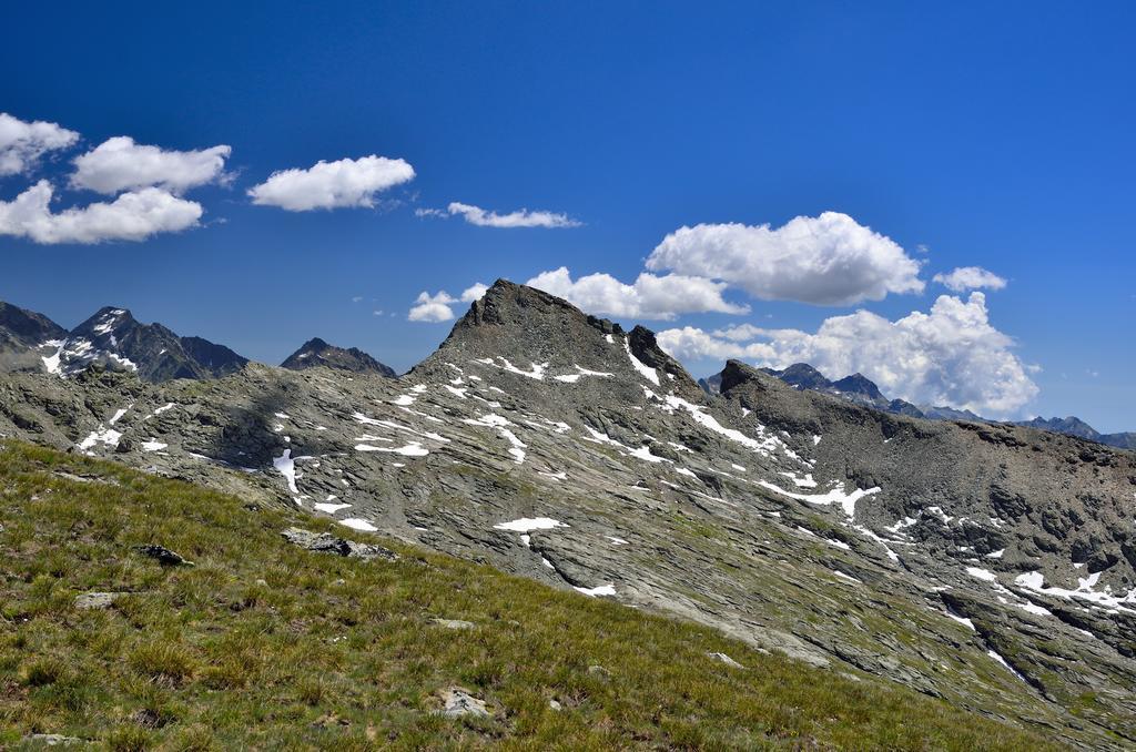 Le Coin Des Melezes - Nature & Trek - Camere In Baita Di Montagna Brusson Exterior foto